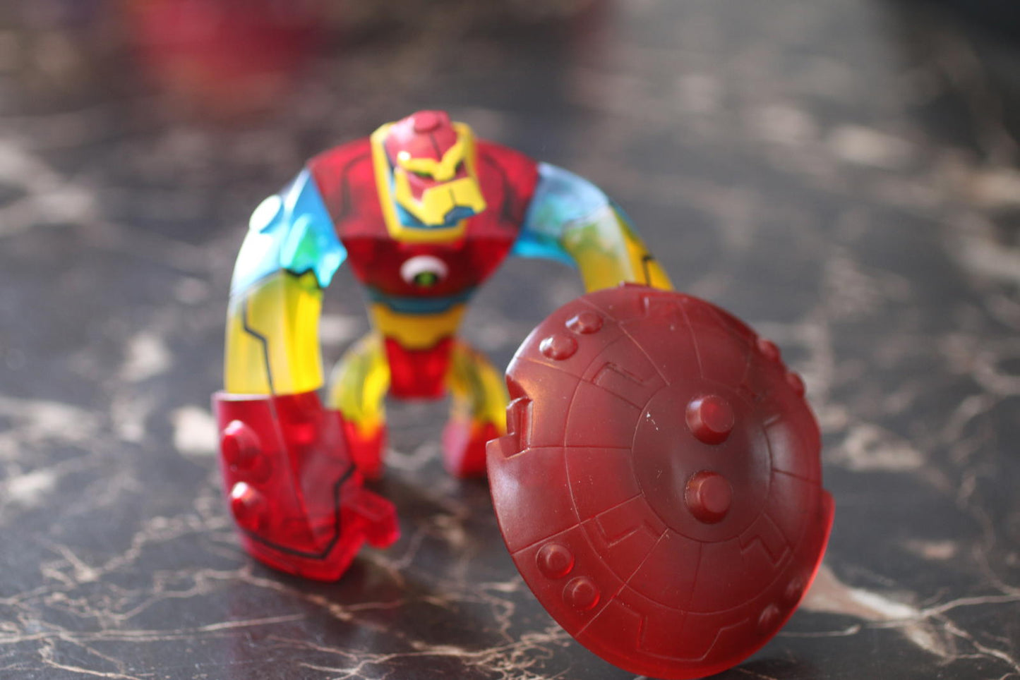 Omni-Plasm BLOXX Ben 10 Omniverse 4" Figure Bandai 2013 VHTF Ultra Rare shield