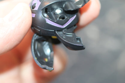 Bakugan - Translucent Darkus Percival 600G- New Vestroia (No Card Included)
