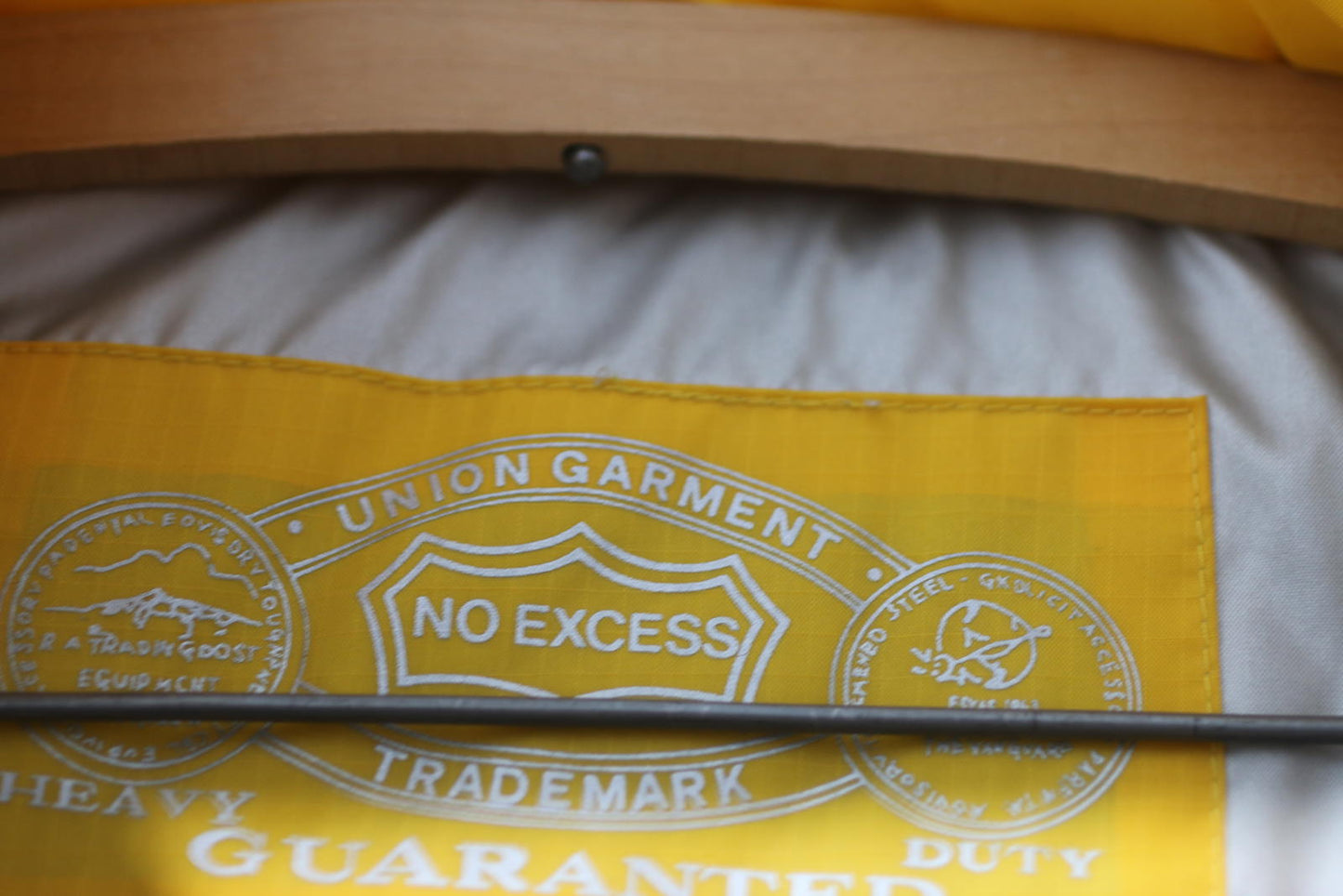 No Excess Yellow Puffer Vest Union Garment Vintage 90s Mens
