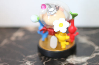 🌟 Olimar Amiibo - Super Smash Bros Series - Nintendo Wii U / 3DS pikmin