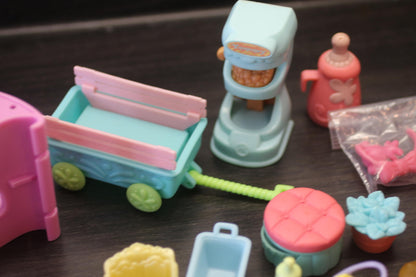 Mixed Mini Doll Accessories Lot Polly Pocket Style + Pet Shop Items Furniture