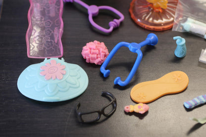Mixed Mini Doll Accessories Lot Polly Pocket Style + Pet Shop Items Furniture