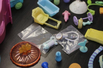 Mixed Mini Doll Accessories Lot Polly Pocket Style + Pet Shop Items Furniture