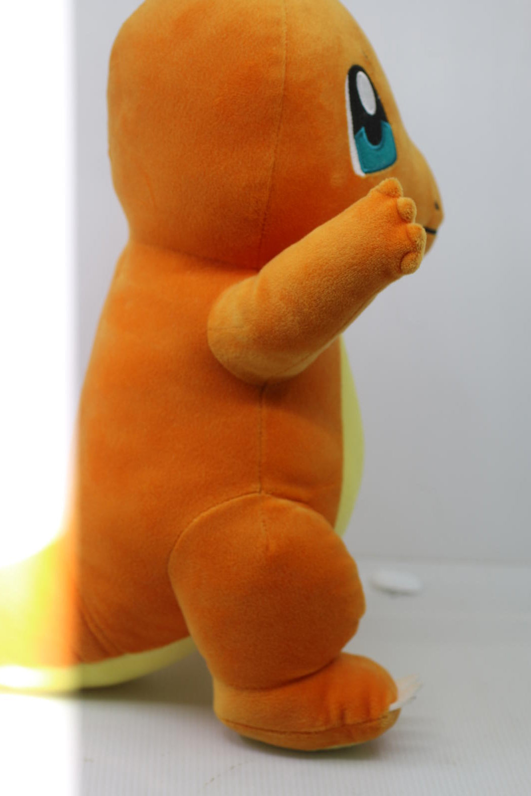 Peluche Pokemon Charmander 12" stuffed animal plush toy - no tag