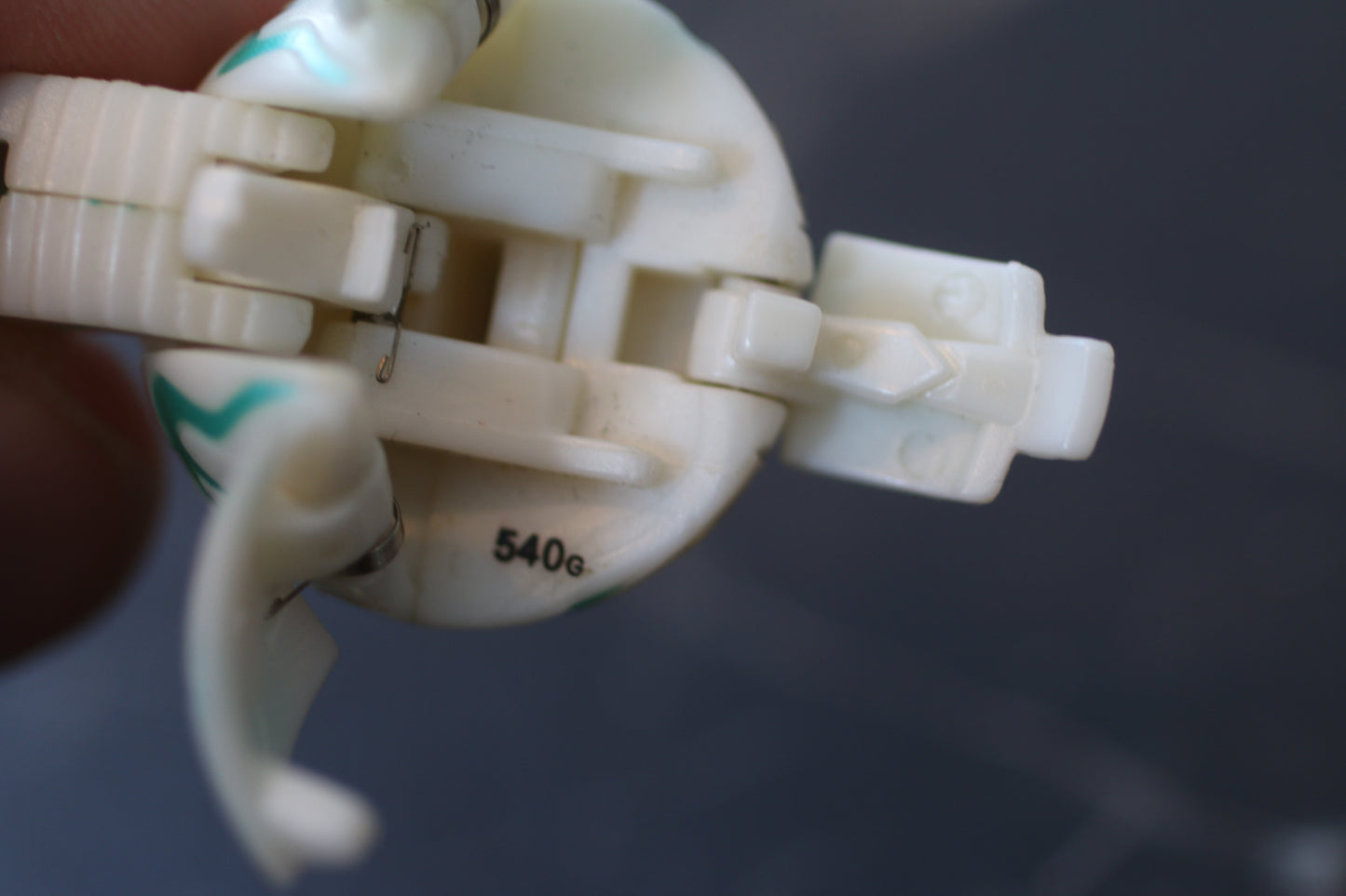 Bakugan Battle Brawlers B1 Jump Skyress White Pearl Green Ventus 540G VintageBakugan Battle Brawlers B1 Jump Skyress White Pearl Green Ventus 540G Vintage