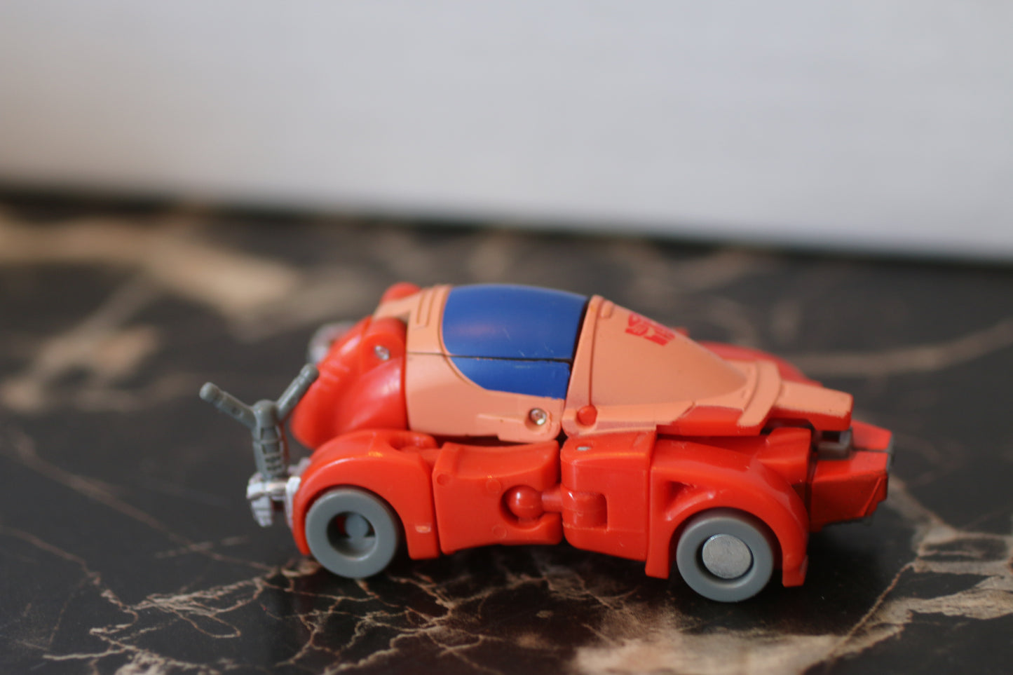 Transformers Wheelie Autobot Cybertron Hasbro Legend Action Figure Toys 3.2"