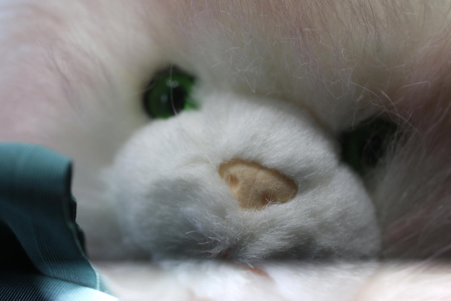 Vintage RUSS Berrie Plush Cat 6909 Pink White Long Fur Green Eyes