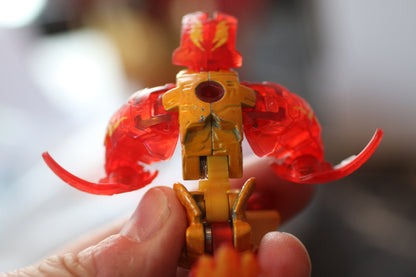 Bakugan Evolutions 2022 Platinum Series Die-cast Pyrus Neo Dragonoid