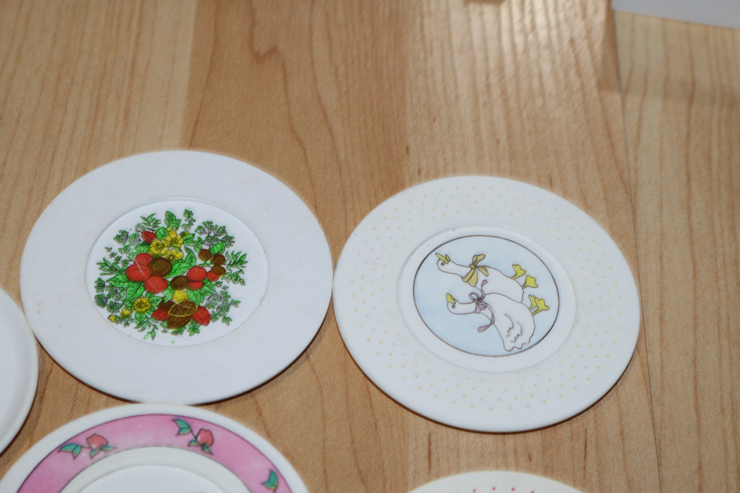 Chilton lot plates plastic toys accessories child play vintage collectible dolls