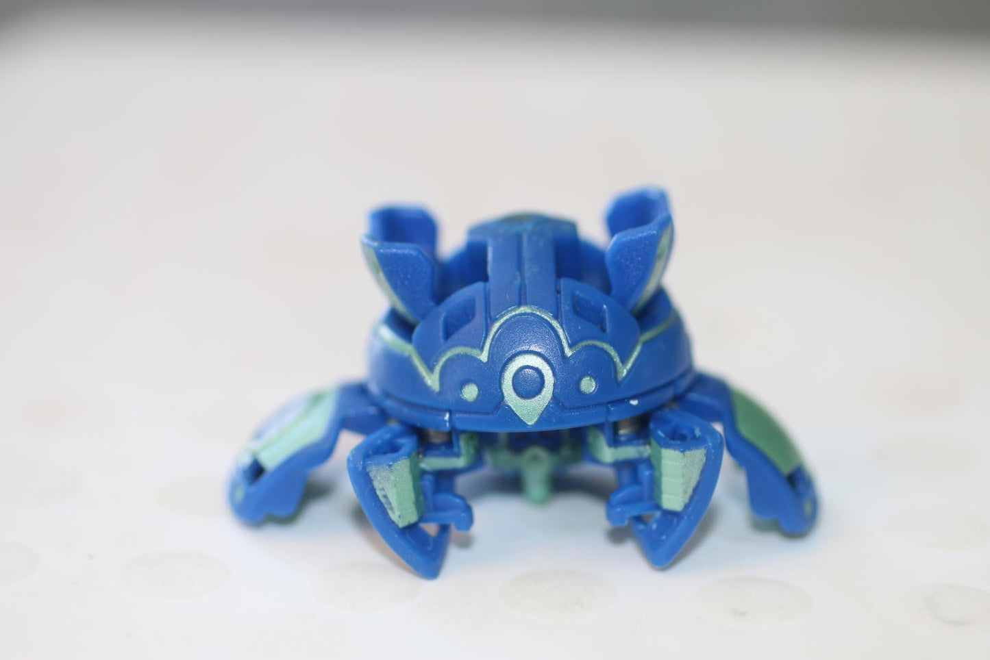 Bakugan: Battle Brawlers - Blue Aquos FORTRESS B2 300G Ball/Figure