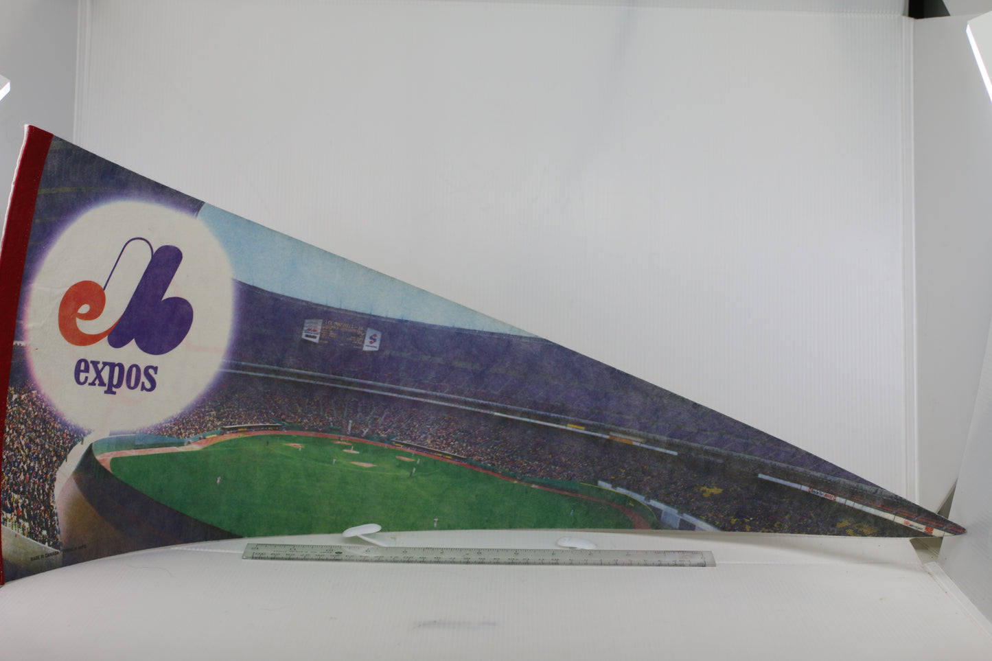 Vintage Montreal Expos Felt Souvenir Pennant – Montreal, Quebec, Canada – MLB