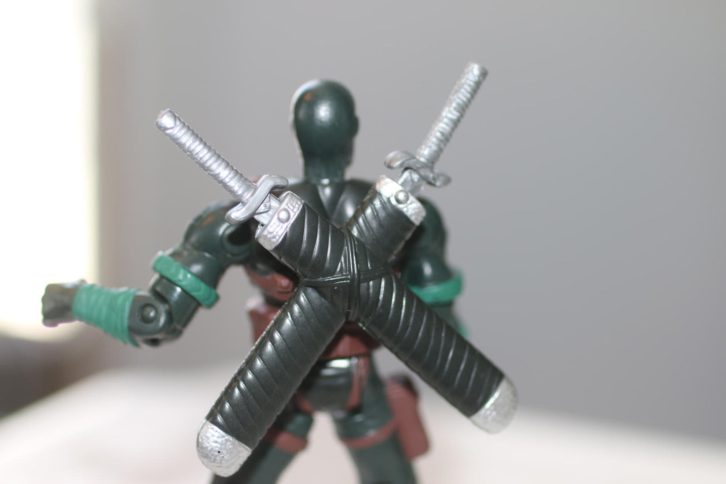 2001 GI Joe VS Cobra Snake Eyes Action Figure W/ Swords & Sheath 100% Complete