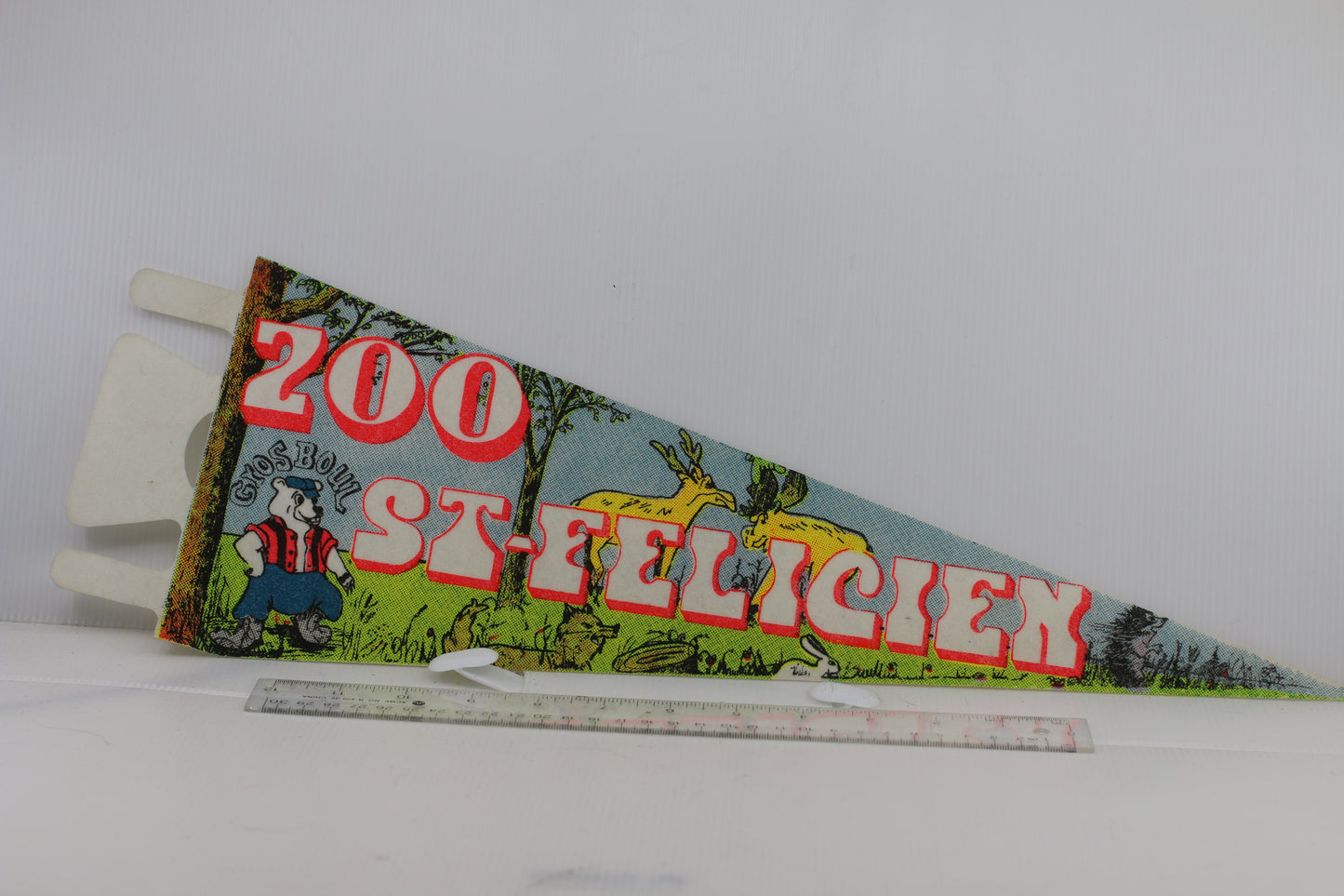 Gros Boul ZOO St- Felicien 1990s Original Full Size Pennant rare Style QC