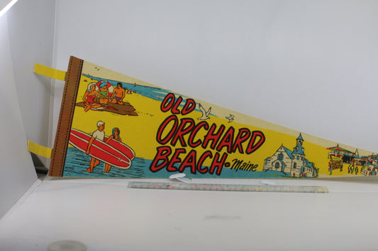 VINTAGE OLD ORCHARD BEACH MAINE with surfer church SOUVENIR FELT PENNANT FLAG #2