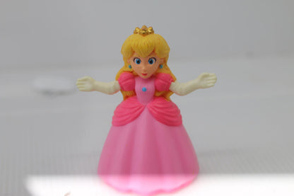 Princess Peach Super Mario Bros. McDonald's Happy meal Figure Cake Topper Toy