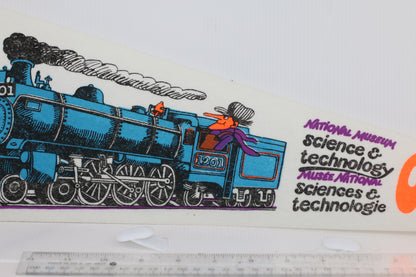 VINTAGE NATIONAL MUSEUM Science SOUVENIR FELT PENNANT FLAG #2