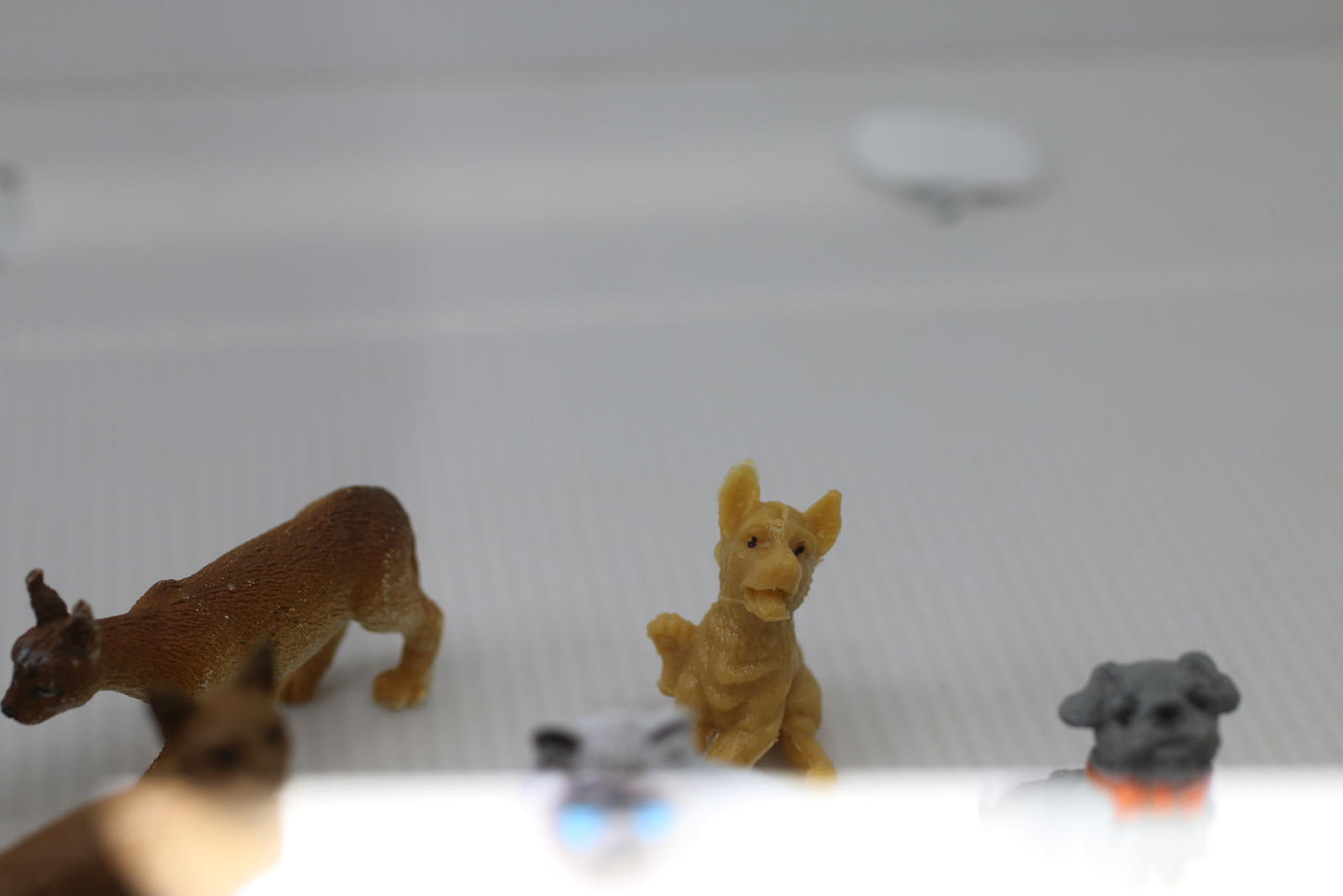 Miniature Dog Cat Figurine Lot Pet Playset Accessories Food Bowls set toys