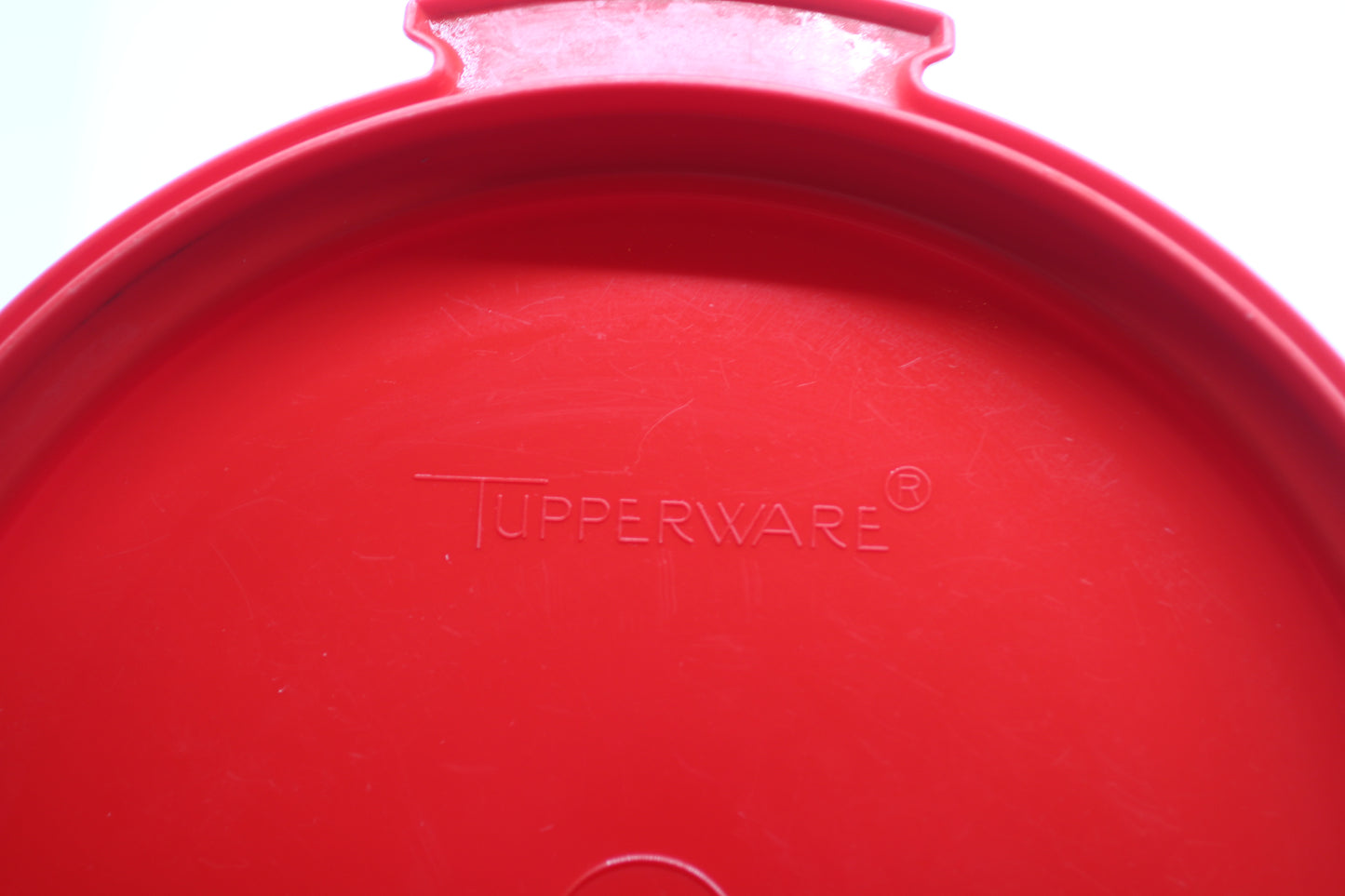 Vintage Tupperware Kitchen Lot – Measuring Cups Set & Cake Saver As Is