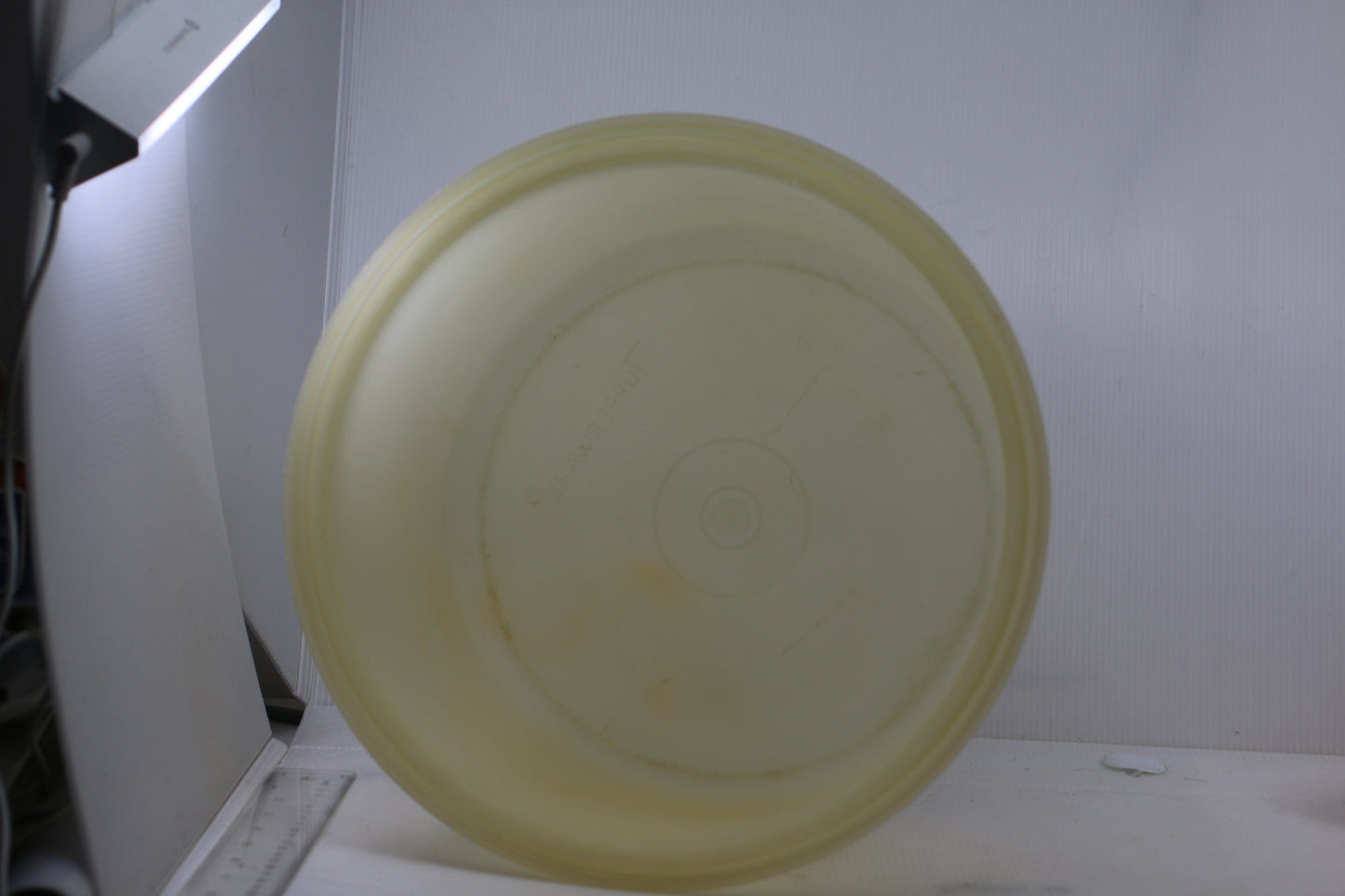 Vintage Tupperware Kitchen Lot – Measuring Cups Set & Cake Saver As Is