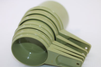 Vintage Tupperware Set Of 6 Pea Green Stacking Measuring Cups Complete