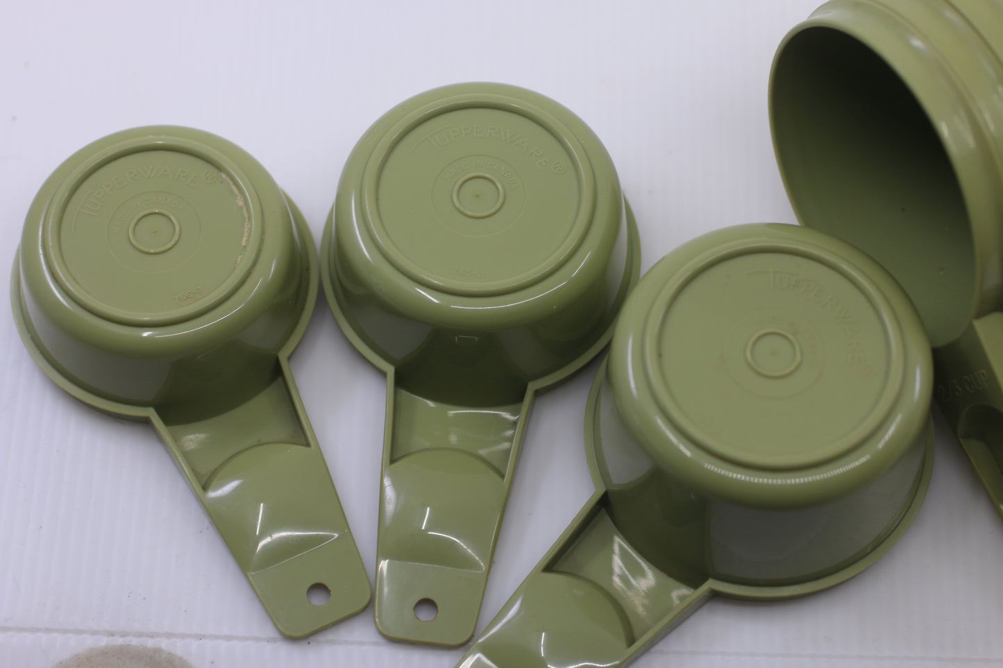 Vintage Tupperware Set Of 6 Pea Green Stacking Measuring Cups Complete