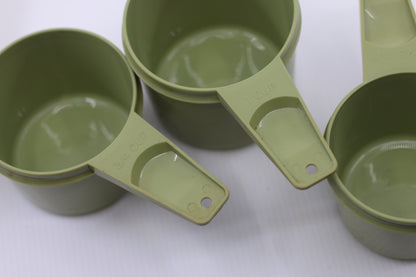 Vintage Tupperware Set Of 6 Pea Green Stacking Measuring Cups Complete