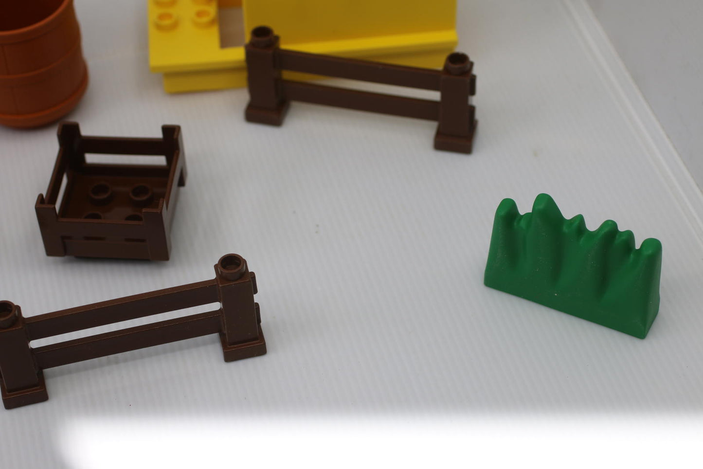 Playmobil Horse Ranch Farm Accessories Lot Barrels Fences Trough