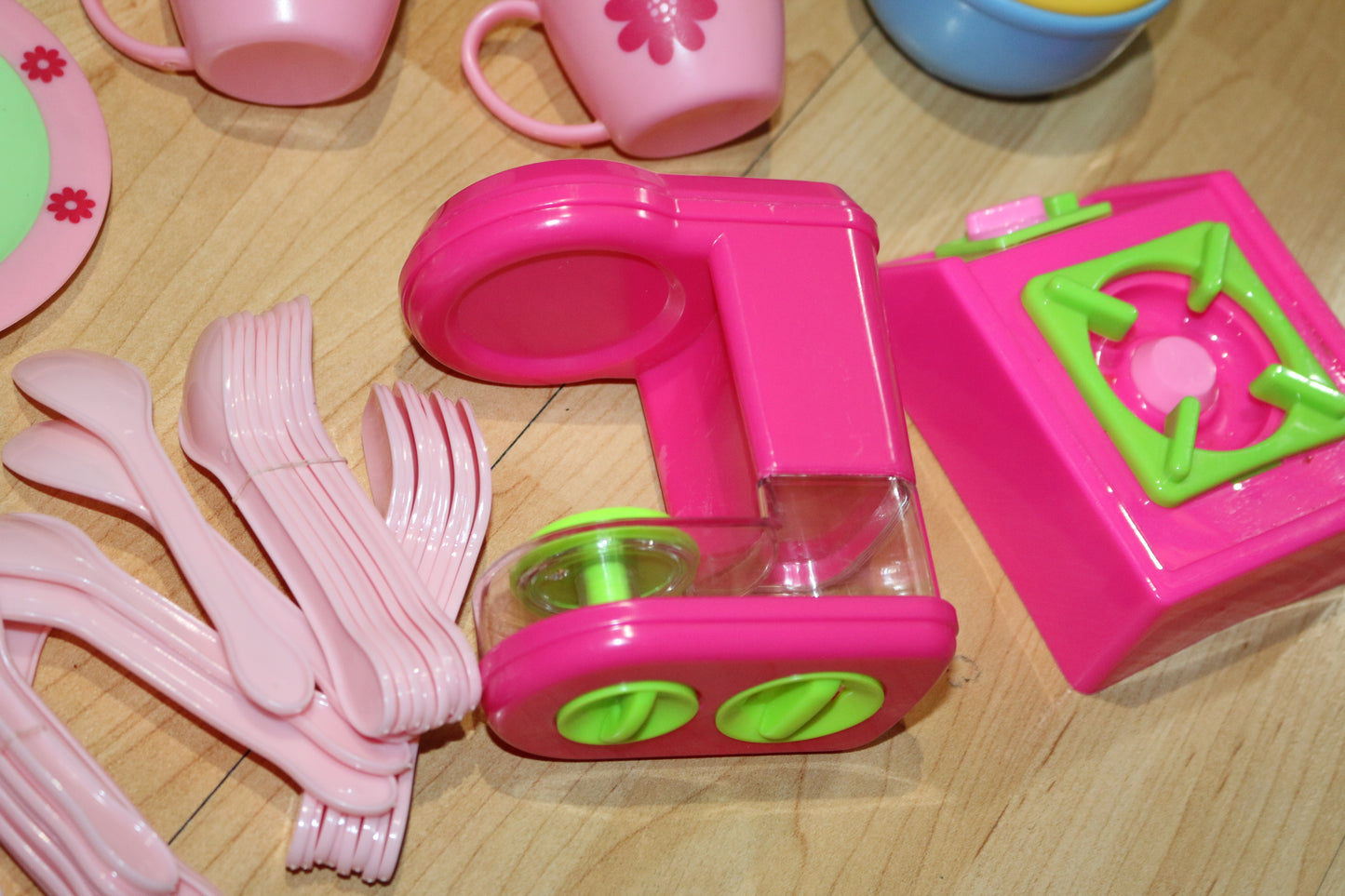 Play kitchen Dishes Mixed Lot Played With Condition coffee heater, spoons toys