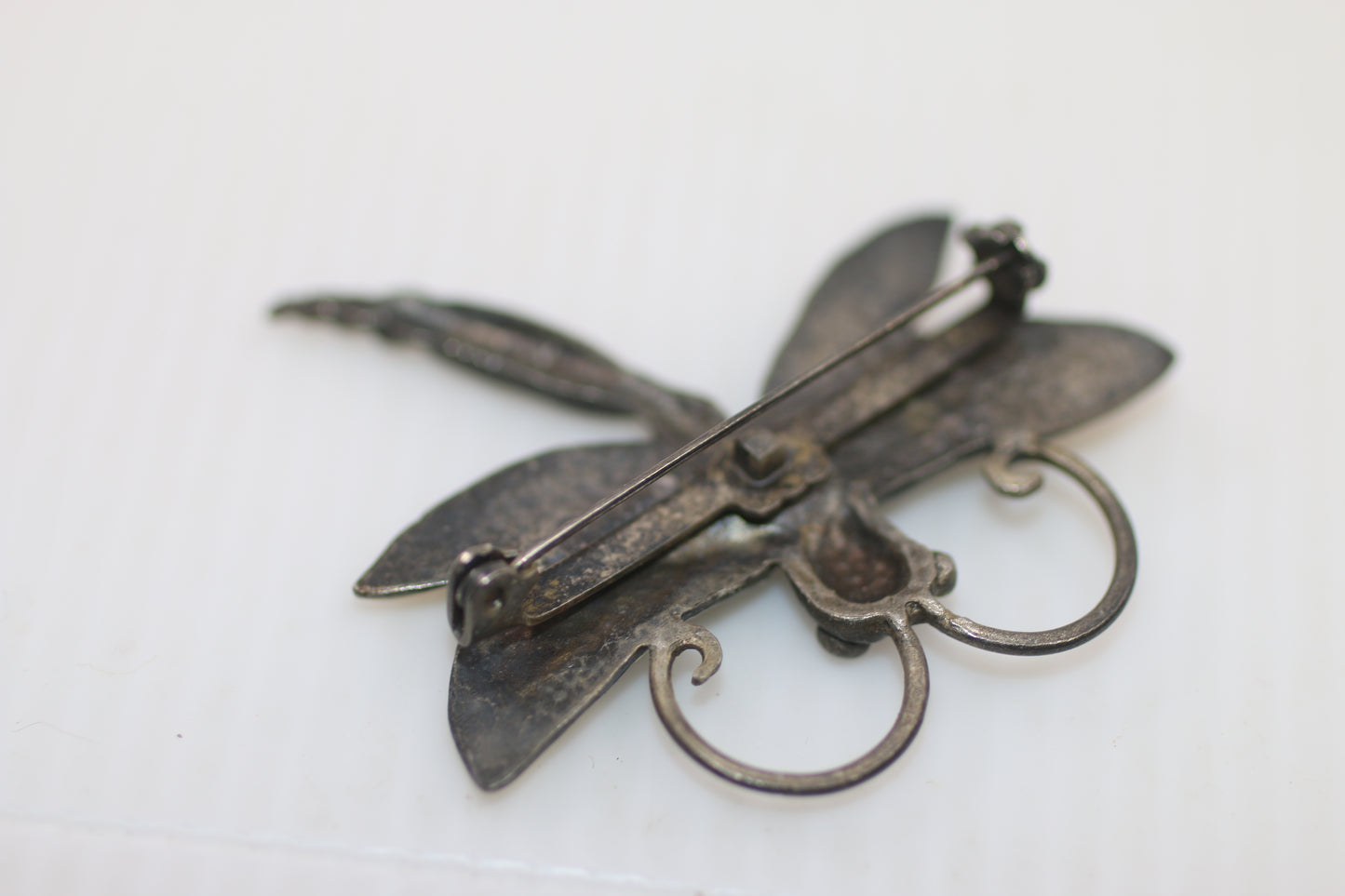 Vintage Dragonfly Insect Brooch / Pin – Metal & Enamel Art Jewelry