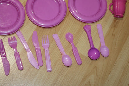 Princess pink plastic toys Play Dishes Mixed Lot Played With Condition