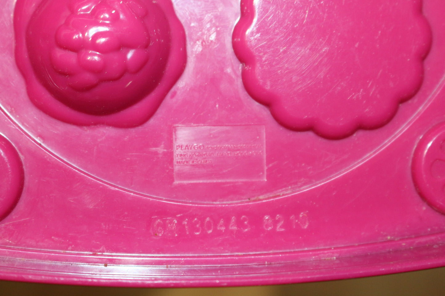Pink playgo plastic kid mold child children girl toy food or sand accessories