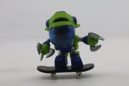 Vintage Y2K Tech Deck Dude Tek Robot Figure – Early 2000s Skate Toy – Collectible