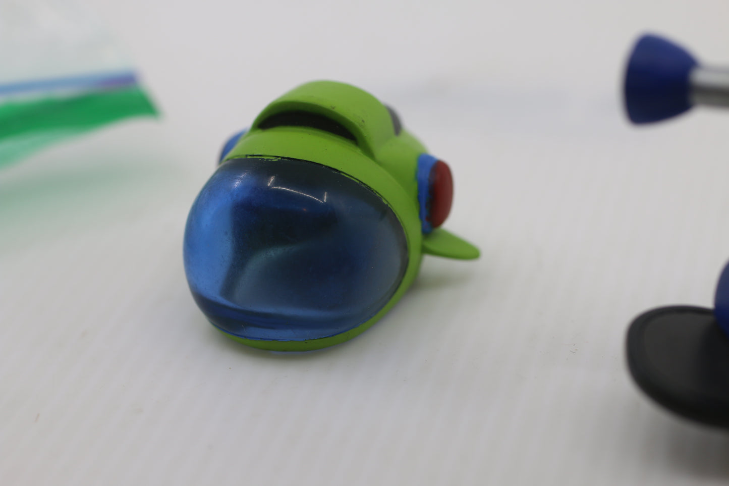 Vintage Y2K Tech Deck Dude Tek Robot Figure – Early 2000s Skate Toy – Collectible