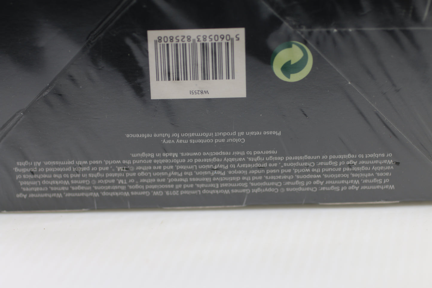 Warhammer Age Of Sigmar Trading Cards.Savagery Booster Packs. Sealed Box.