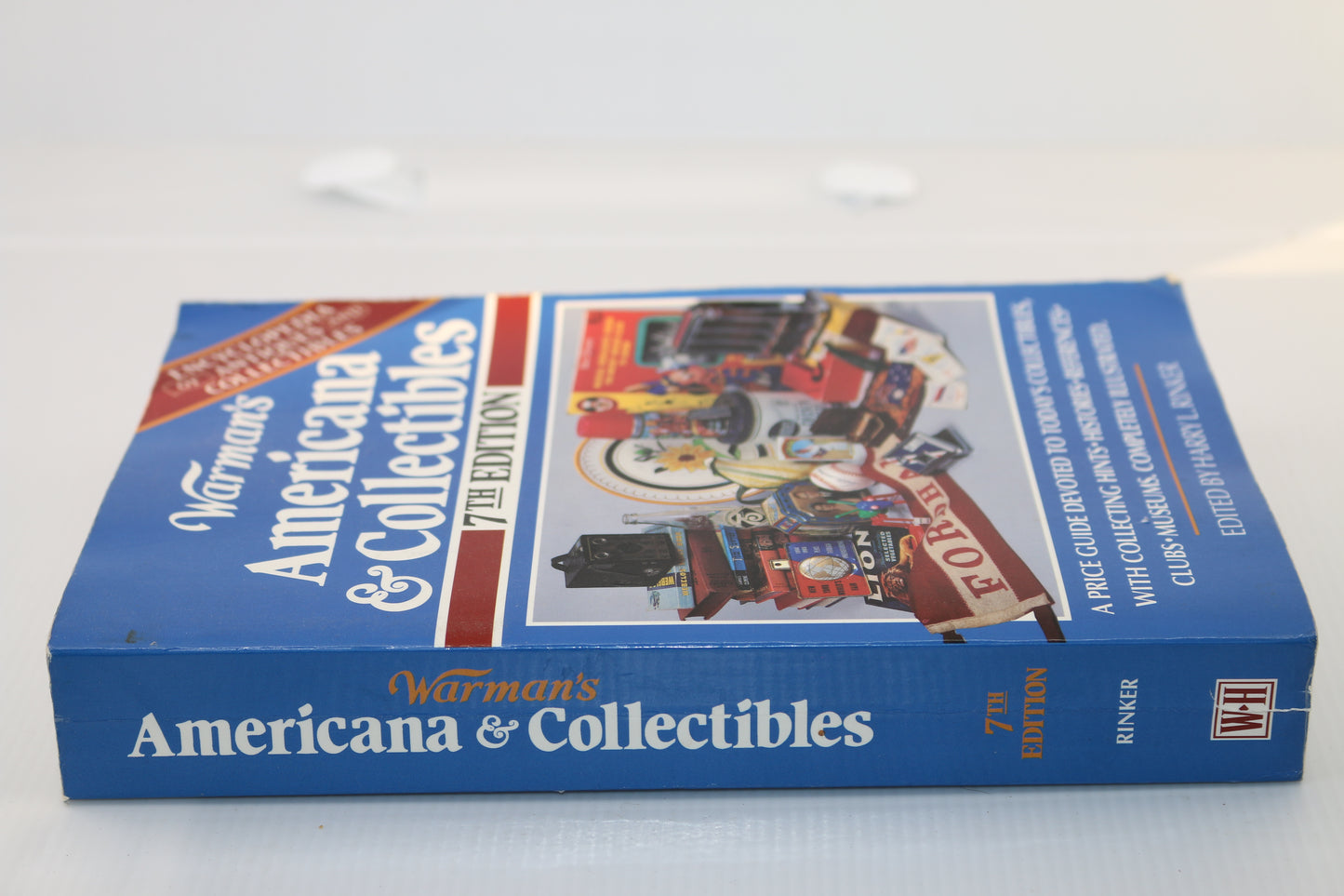 Vintage book Warmans Americana Collectibles 7th edition Paperback VTG