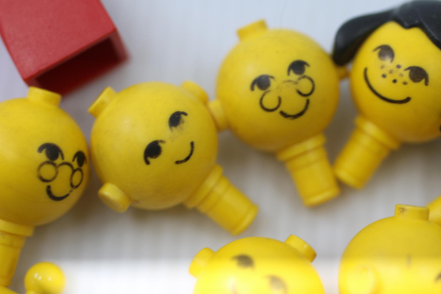 Lego Minifigure Parts Lot Family Figures Boy Girl Basic 1970s People head parts