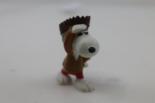 Snoopy Chief Native American PVC Figure United Feature 1958-66 E8
