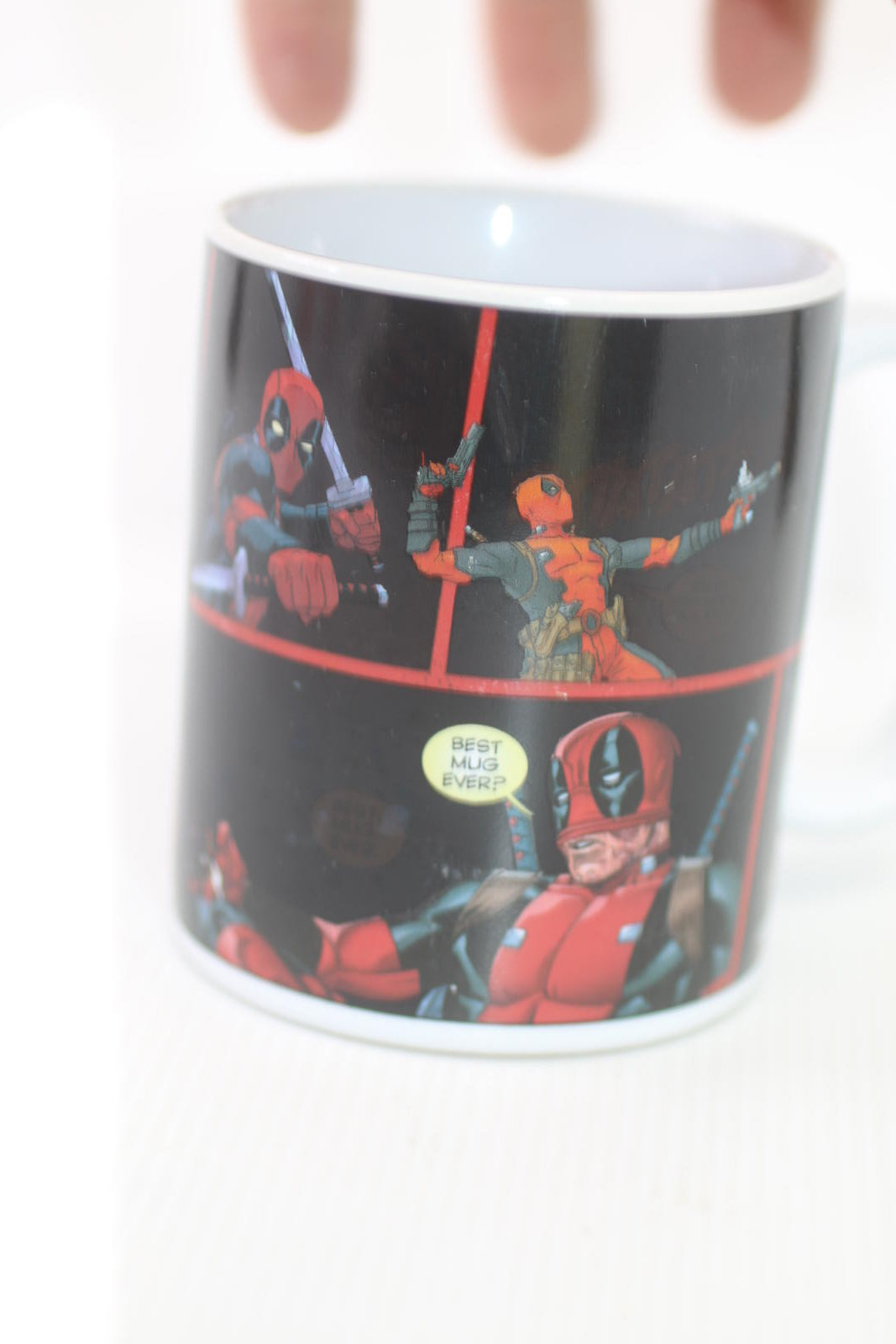 DISNEY MARVEL MUG THERMIQUE DEADPOOL
