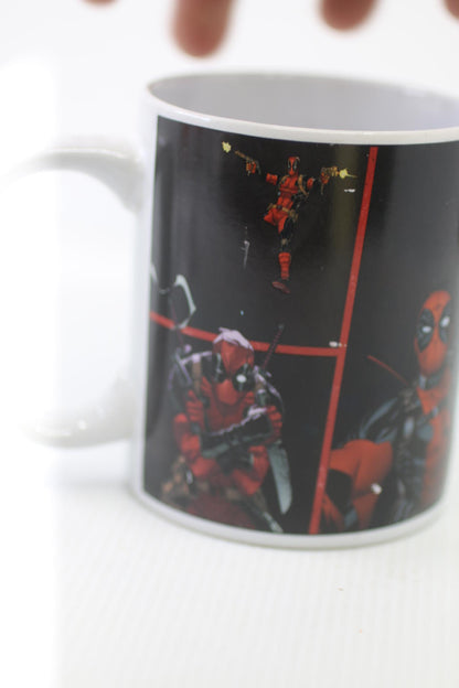 DISNEY MARVEL MUG THERMIQUE DEADPOOL