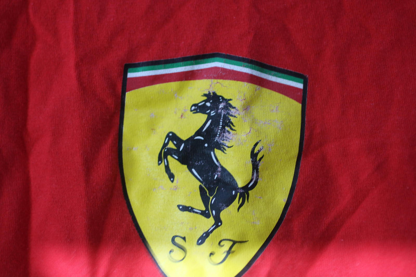 Ferrari Red Graphic T Shirt XL Fruit Of The Loom Racing Logo