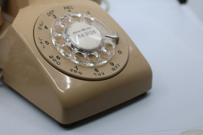 VINTAGE Beige Bell System Western Electric Dial Phone