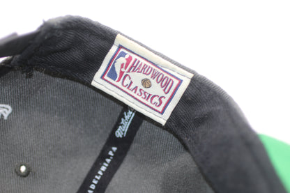 Milwaukee Bucks Mitchell & Ness Snapback Hat Hardwood Classics NBA