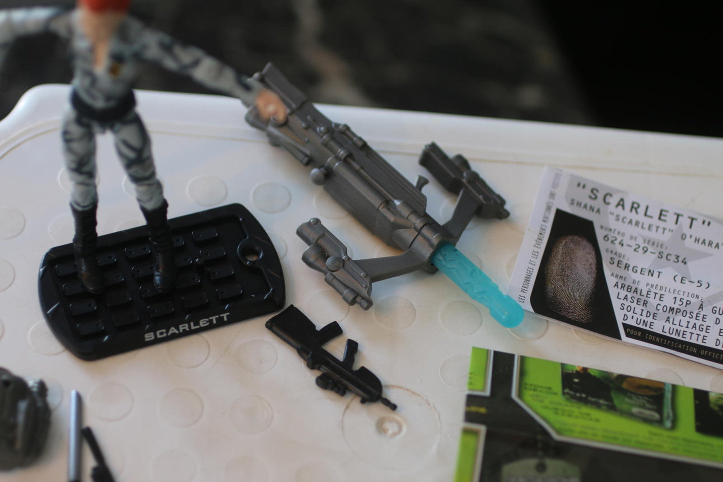 G.I. JOE ROC THE RISE OF COBRA SHANA “SCARLETT” O’HARA COVERT OPERATIONS FIGURE