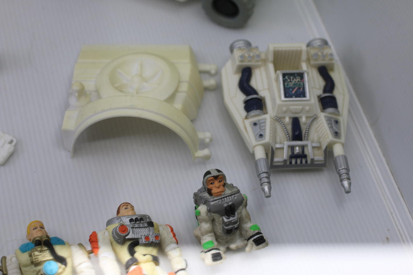 Chap Mei Space Quest Astronaut Lot Vehicles Weapons Monkey accessories toys
