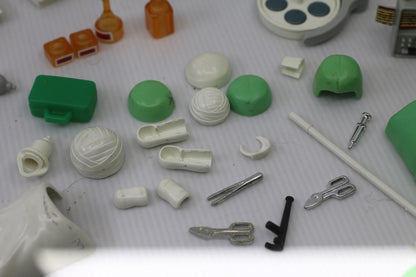 Vintage PLAYMOBIL Hospital SURGERY 3459 Operating Room Doctor Patients Geobra