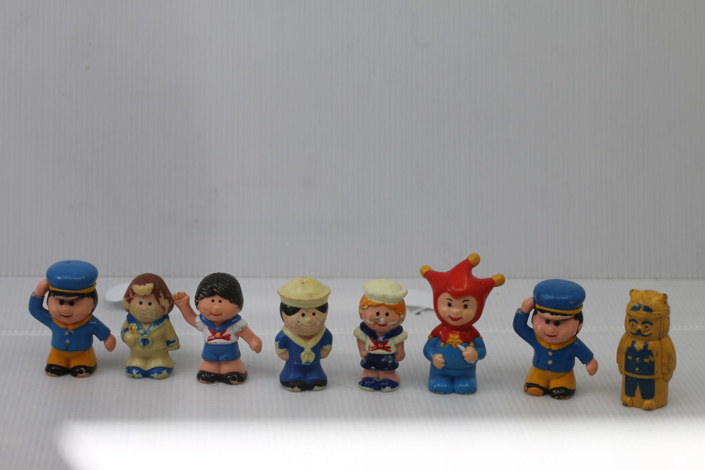 Vintage 1975 Kenner Tree Tots Family jester woman Treehouse Toys lot Figures 8