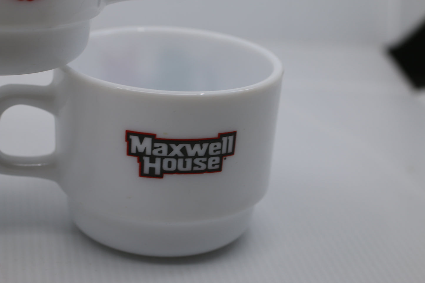 Lot of 3 Arcopal France Set of 3 Maxwell House Small Cappuccino Cups #1