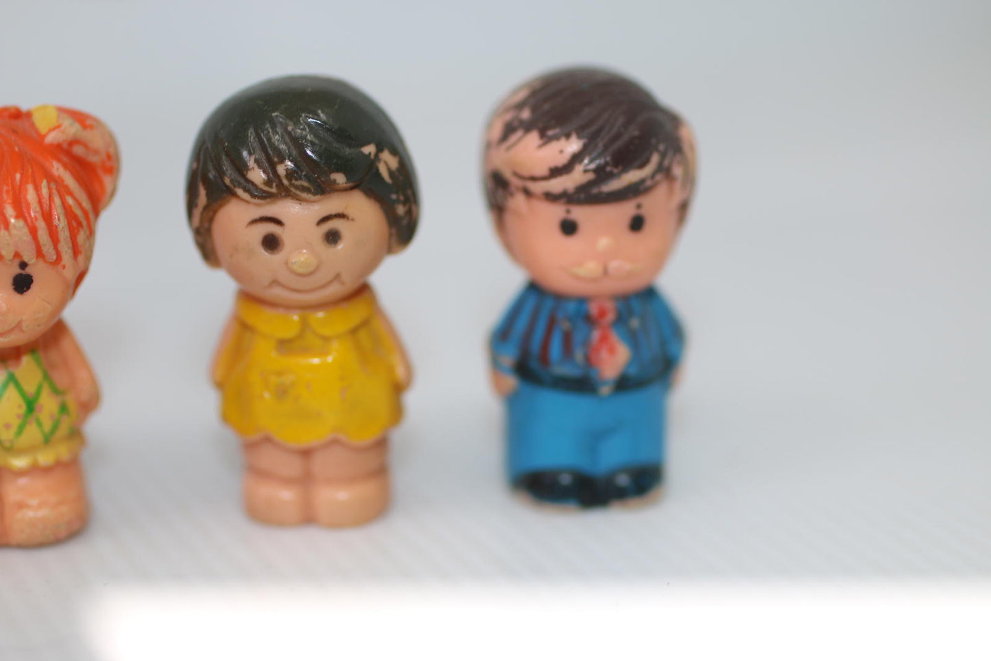Vintage 1975 Kenner Tree Tots Family dad woman Treehouse Toys lot Figures 4