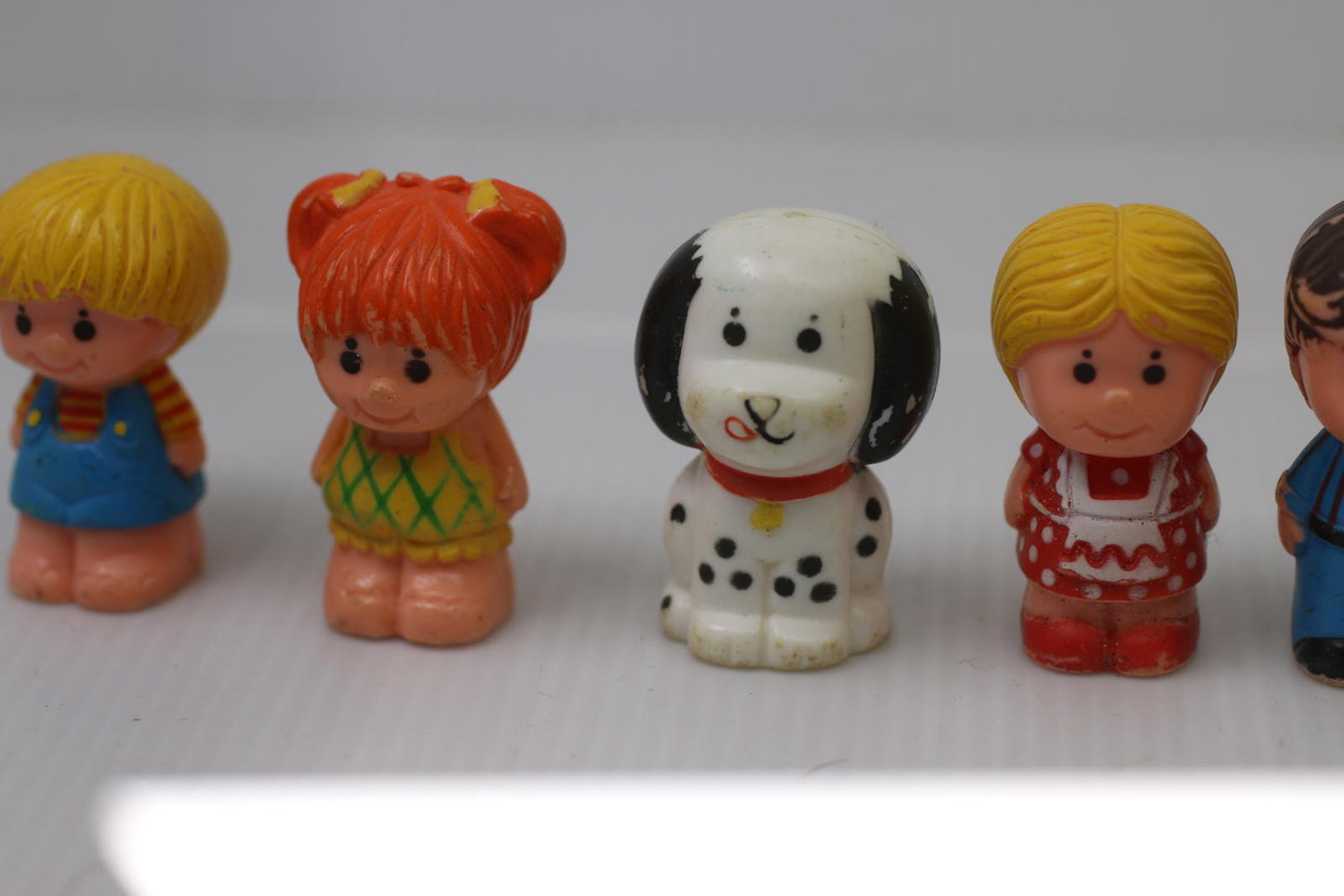 Vintage 1975 Kenner Tree Tots Family dad dog girl Treehouse Toys lot Figures 6