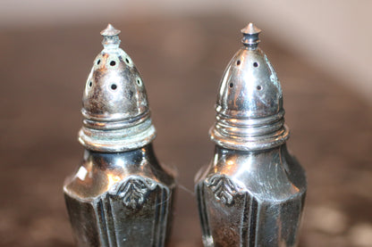 Vintage Oxford Plate Silver Plated Salt & Pepper Shakers #395 Lead Base
